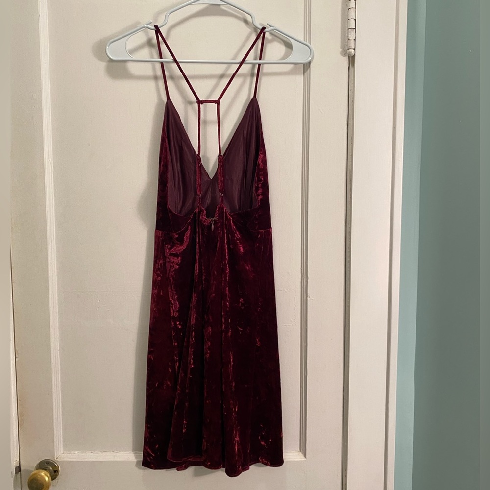 LUSH Velvet Mini Dress - Picture 4 of 4
